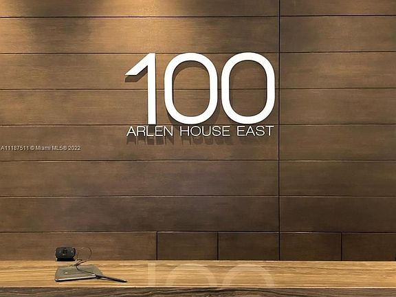 5th image of 100 Bayview Dr APT 605