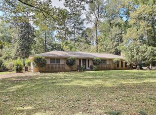 105 Auburn Hill Rd, Coosada, AL 36020