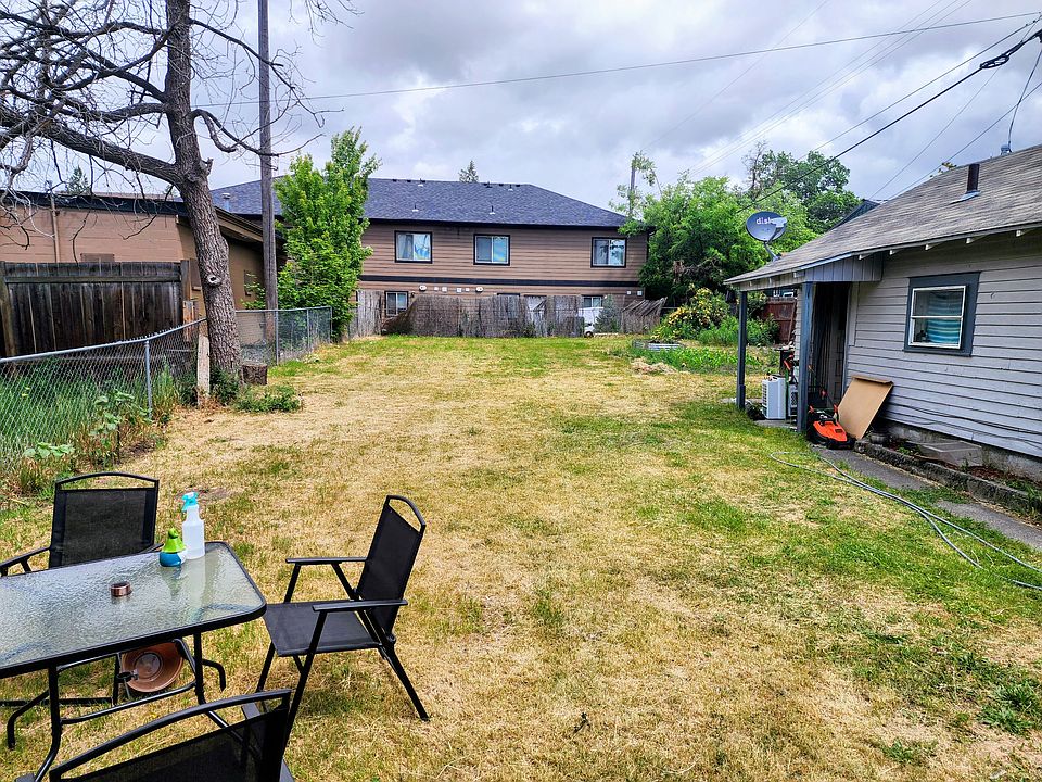 1st image of 818 W Dalton Ave