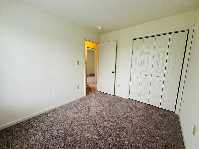 1204C University Ter — Photo 17