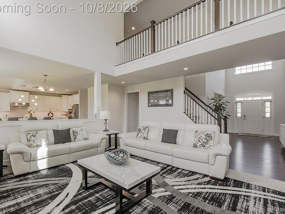 51252 Silverton Dr, photo 23