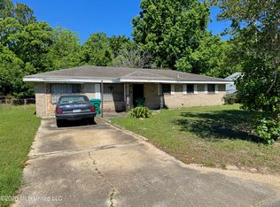 606 W David Dr, Gulfport, MS 39503