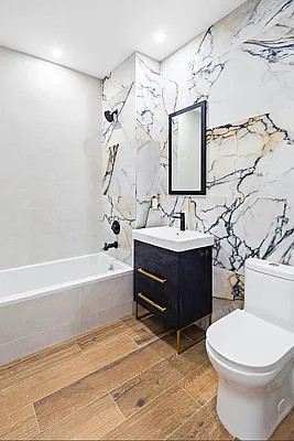 Rented by Space Link Realty | media 3