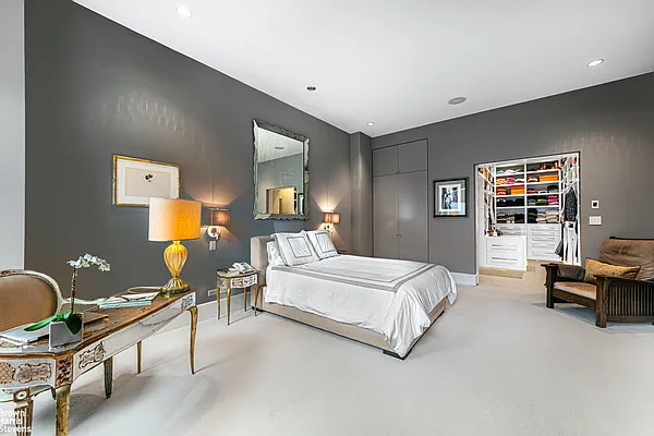 Sold by Brown Harris Stevens | media 9