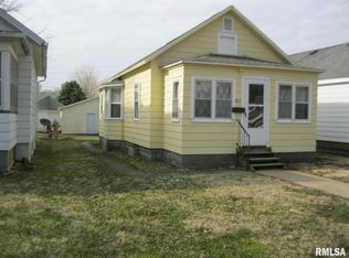 621 2nd Ave S, Clinton, IA 52732