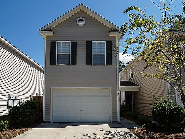 1218 Vistiana Dr — Photo 16