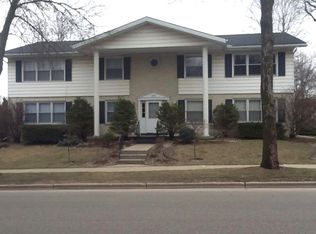 2917 Todd Dr APT 2, Madison, WI 53713