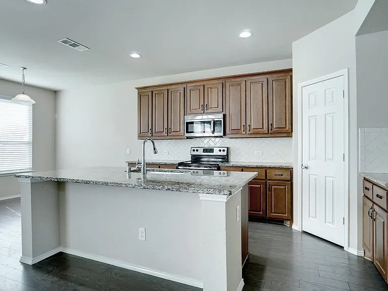 1804 Settlement Way — Photo 6
