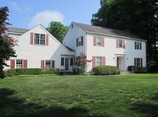 575 Old Bedford Rd, Mount Kisco, NY 10549