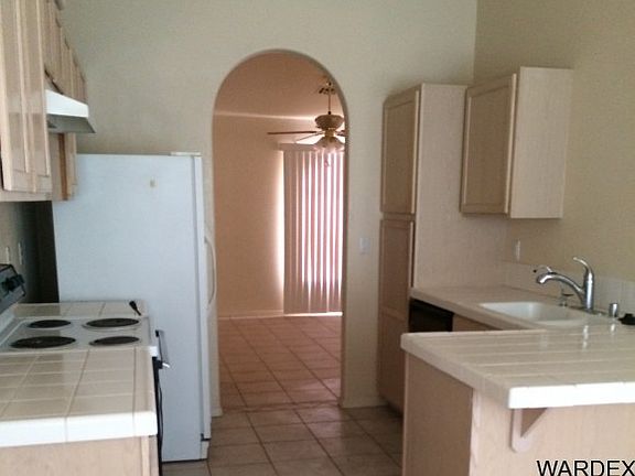 5th image of 5649 S Desert Lakes Dr