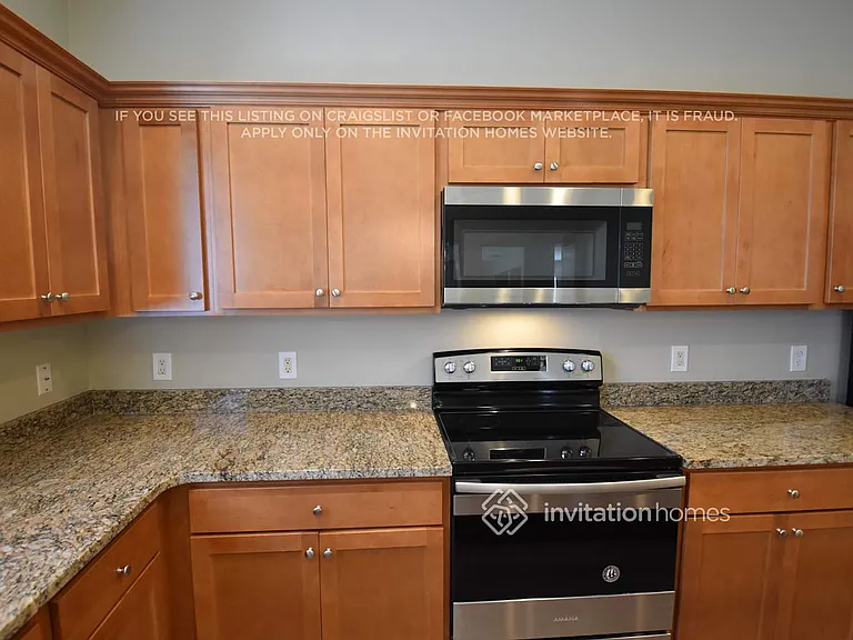 2134 Hunters Greene Dr — Photo 14
