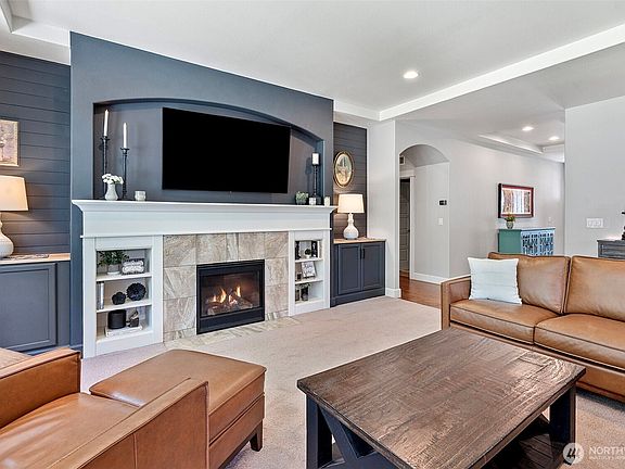 5th image of 5427 67th Street Ct NW