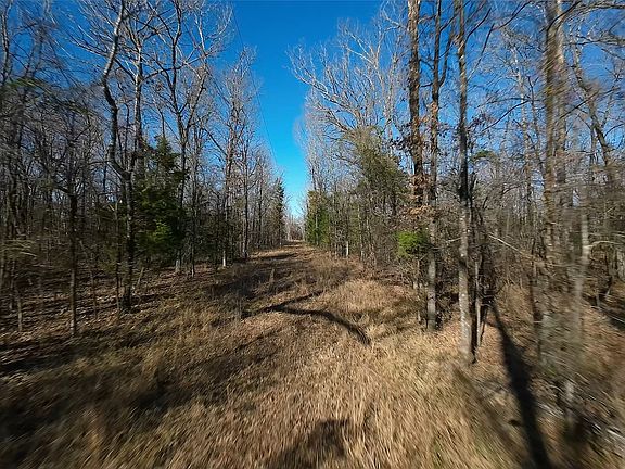 2nd image of Nw Cres #4239