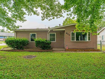 802 Bryan Ave, Lincoln, IL, 62656