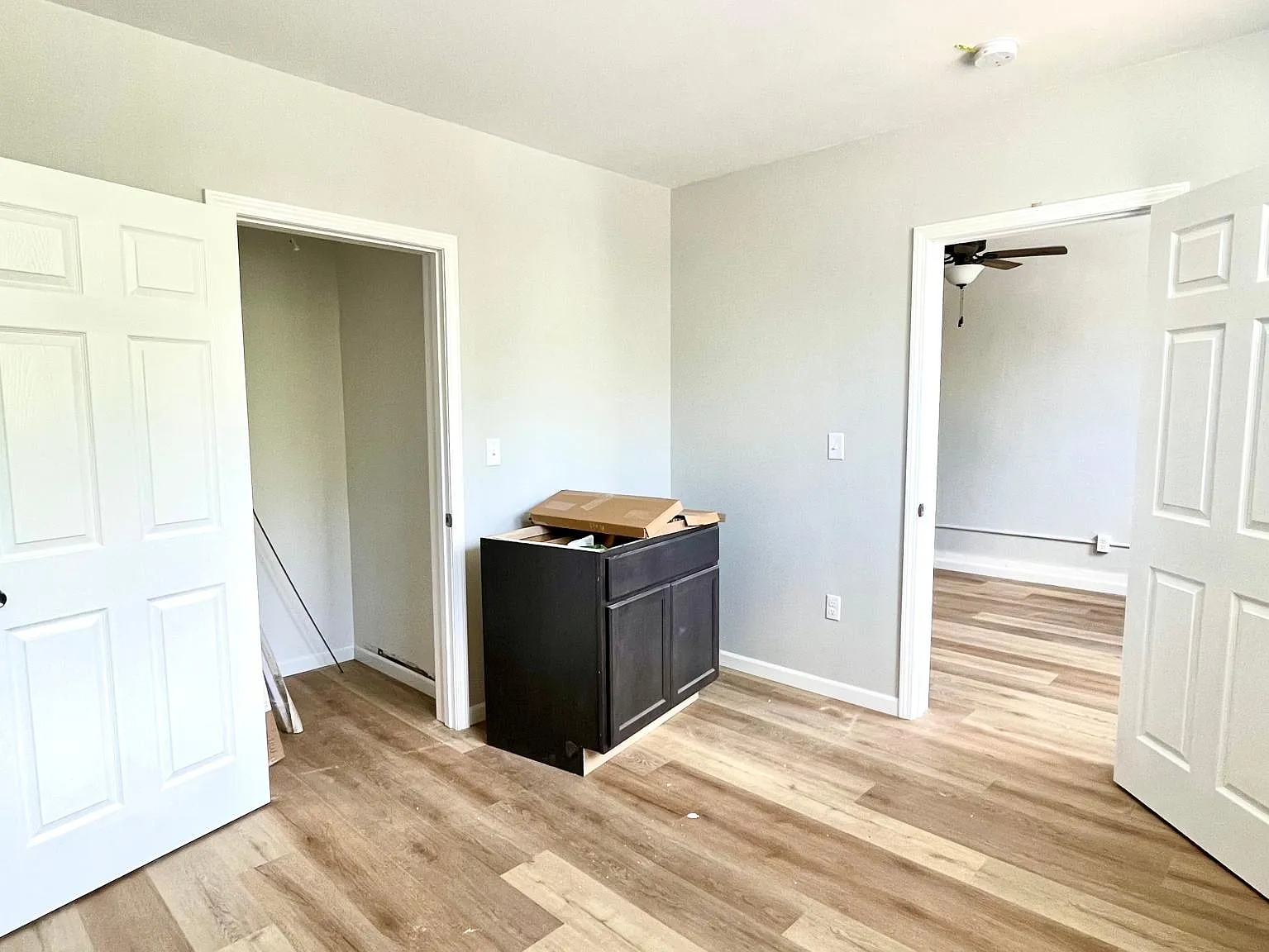 2 bed, 900 sqft, $815 — Photo 3