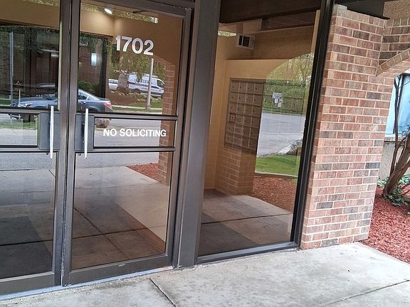 3rd image of 1702 Mill St APT 502