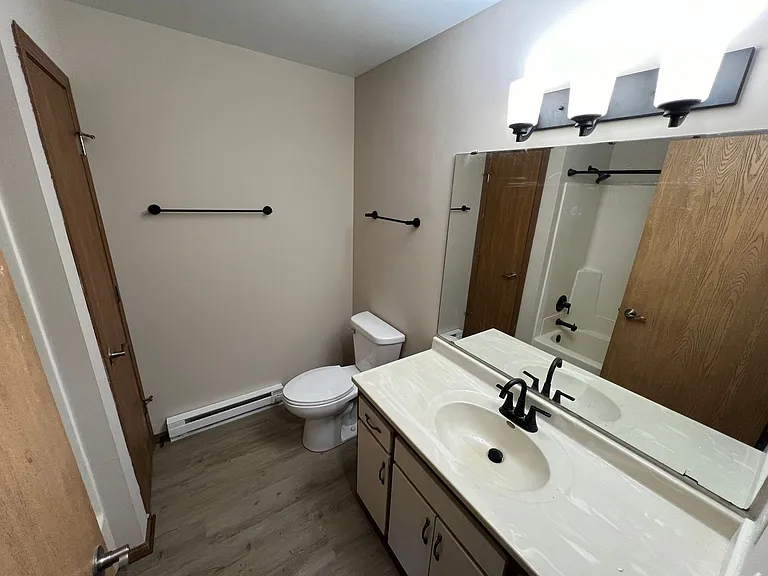 9 Woodridge Ct — Photo 5