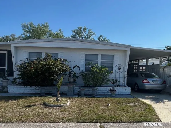 312 Molokai Dr #67, Bradenton, FL 34207