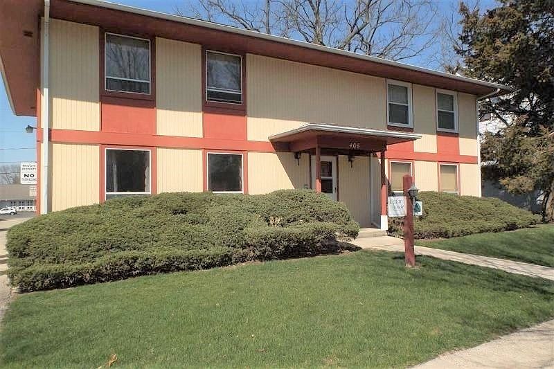 2nd image of 406 Palomino Ln APT 2N