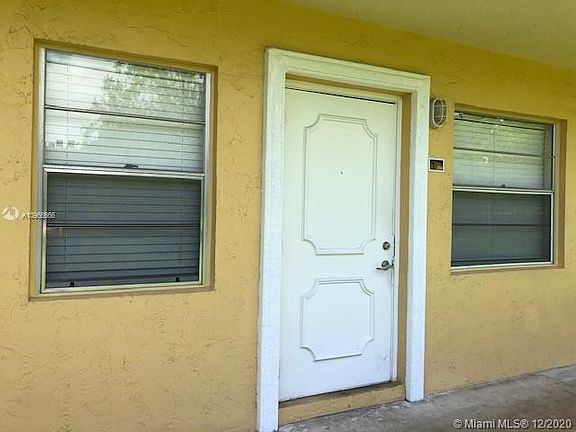 2nd image of 5156 NE 6th Ave APT 206