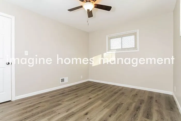 4780 McGreevy Dr — Photo 10