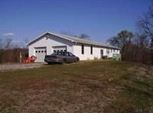 945 Pleasant Ridge Rd, Sistersville, WV 26175