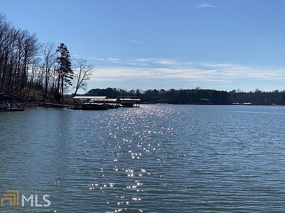 5th image of 105 Indian Hills Dr
