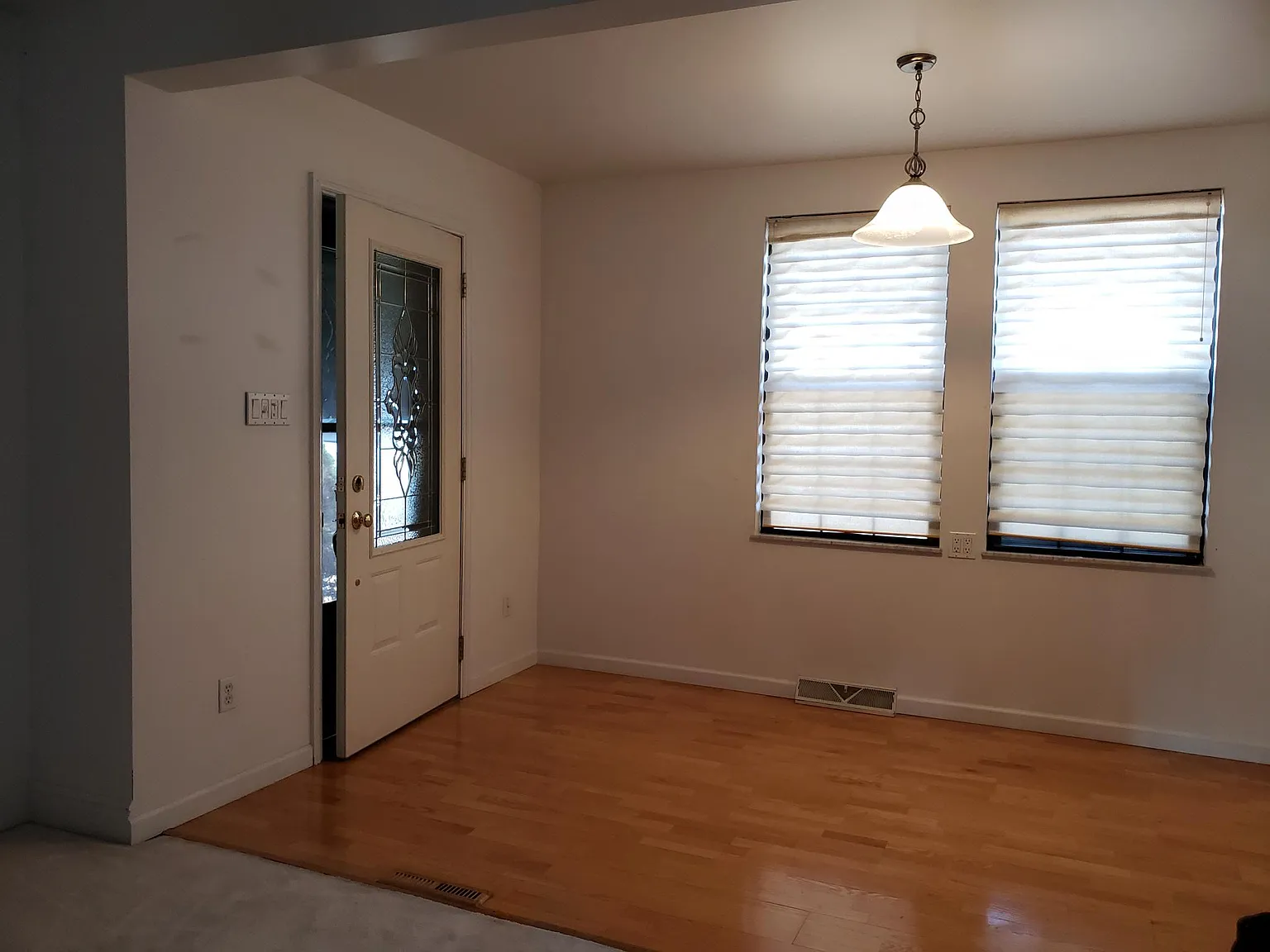 2440 Saranac Ave Floor 1 photo 1
