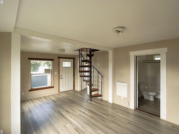 2nd image of 117 N Marple St