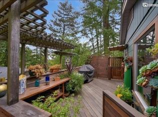 6725 Heartwood Dr, Oakland, CA