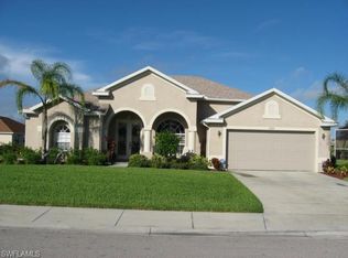 18340 Pine Nut Ct, Lehigh Acres, FL 33972