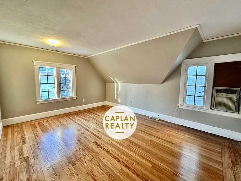 110 Marvel Rd — Photo 13