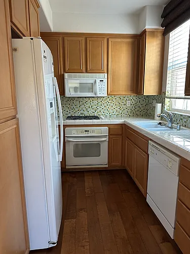 5053 Plaza Promenade Photo 1 5053 Plaza Promenade Photo 1