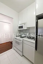 Rented by Peter Ashe