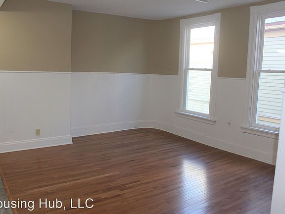 3rd image of 779 6th St E APT 2