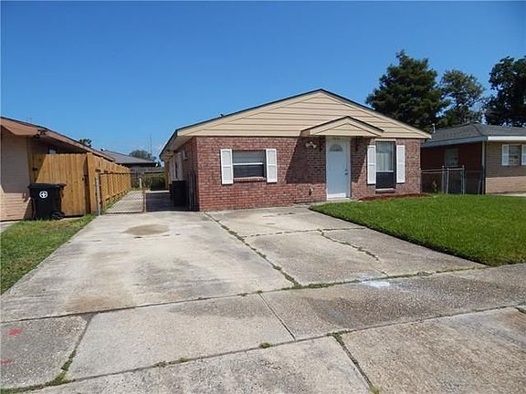 2nd image of 7621 Kingsport Blvd