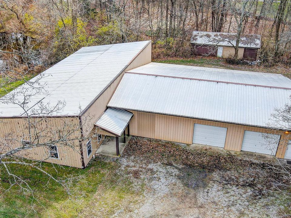 2nd image of 280 Dwire Rd
