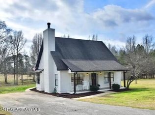 297 Lee Road 2038, Notasulga, AL 36866