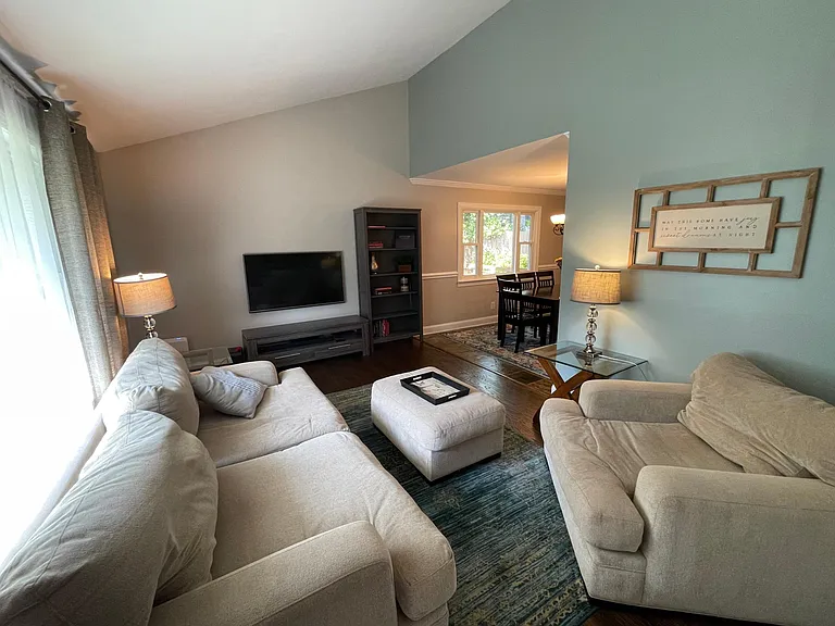 5013 Currituck Dr — Photo 6