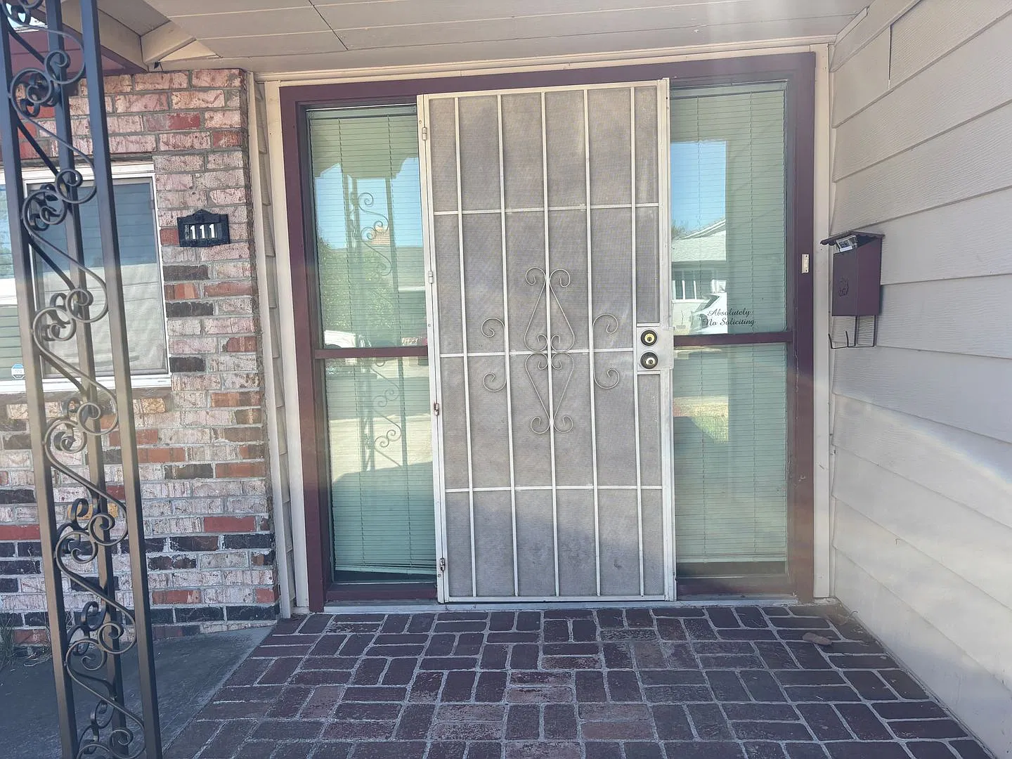 Spacious 4-Bedroom Home Near Downtown Vacaville — Photo 2
