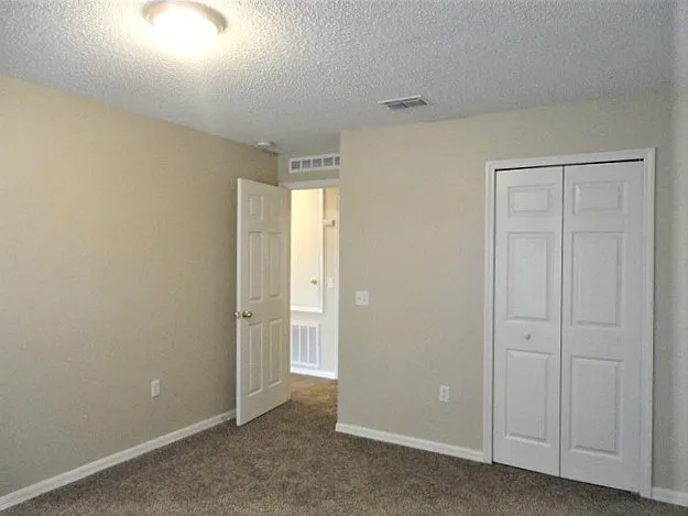 2803 Heathgate Way — Photo 13