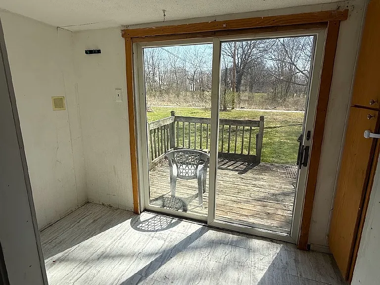 767 E Whitmer St — Photo 5