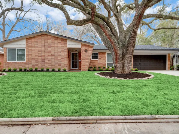 8610 Bevlyn Dr, Houston, TX 77025