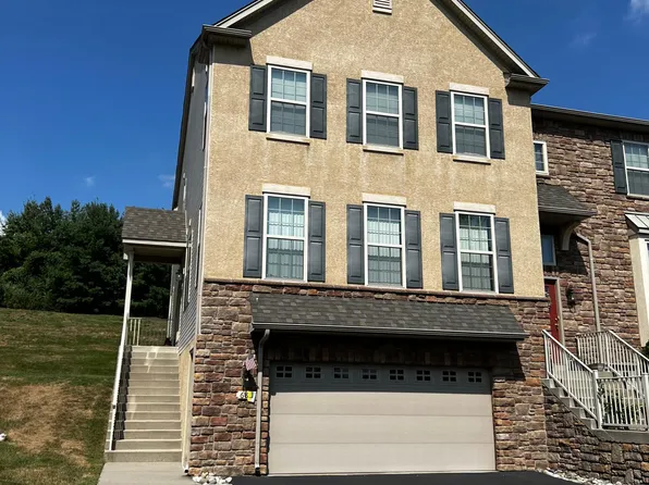 68 Lilly Dr, Feasterville Trevose, PA 19053