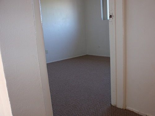 5th image of 1435 Marquette St APT A