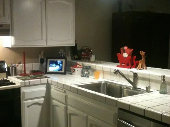 2599 Walnut Ave Unit 330, Signal Hill, CA 90755
