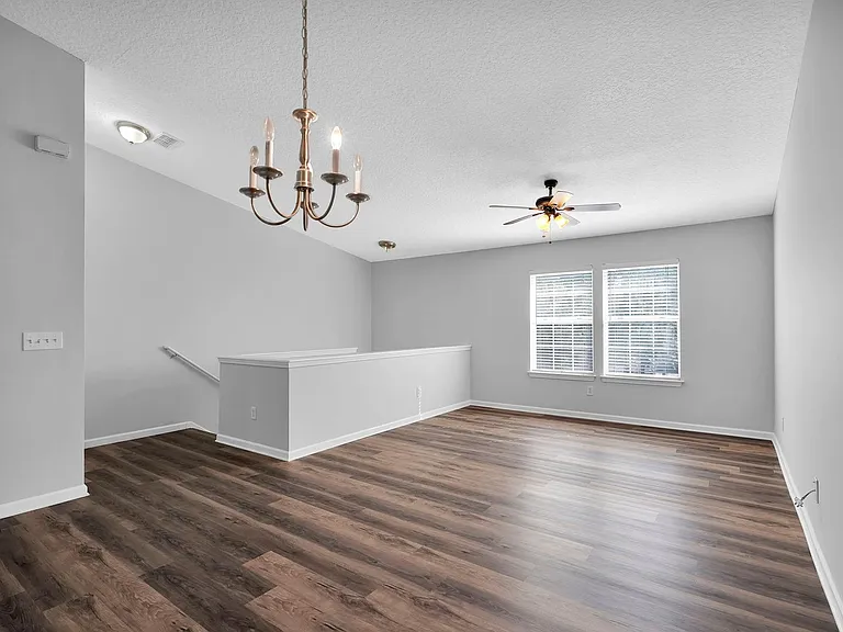 8305 Homeport Ct — Photo 20