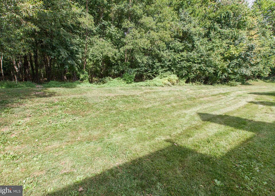 2nd image of 4408 Somerset Ln