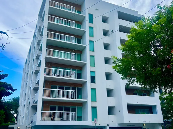 2740 SW 28th Ter, Miami, FL