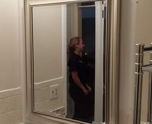 4th image of 423 Riviera Dr
